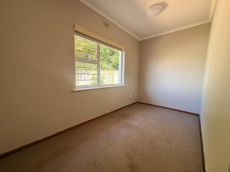 4 Bedroom Property for Sale in Panorama Western Cape